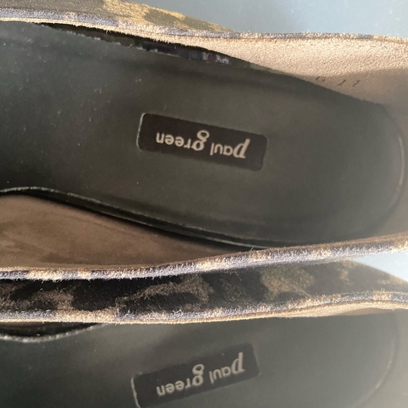Paul Green suede leopard flats. - Picture 2 of 4